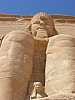 41 - Abu Simbel - Tempio di Amon-Ra - Statue di Ramses II e Nefertari