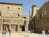 72 - Luxor - Il tempio - Cortile di Ramsete II