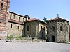 008 - Agliate - Il cortile del battistero