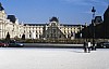 023 - La piramide del Louvre