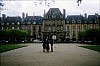 100 - Place des Voges