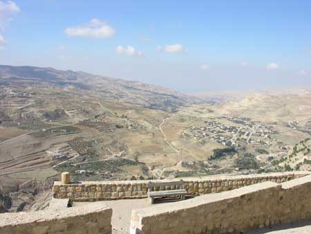13 - Karak - La roccaforte crociata - Panorama dal ponte
