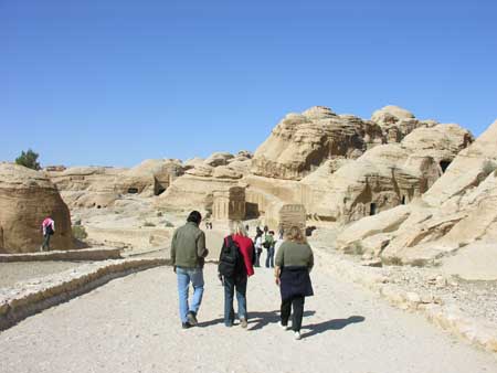 012 - Petra - Viale di accesso