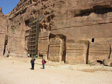 067 - Petra - Strada delle facciate