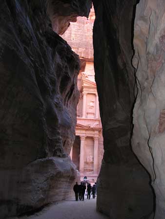 108 - Petra - Il tesoro visto dal siq