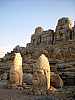38 - Nemrut Dagi - Statue della terrazza est