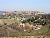 011 - Orvieto (TR) - Necropoli etrusca di Corcifisso del tufo - Veduta sulla città