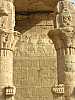 47 - Edfu - Il tempio di Horus - Bassorilievi colorati