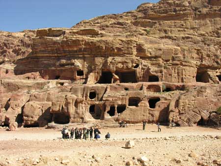 076 - Petra - Strada della facciate